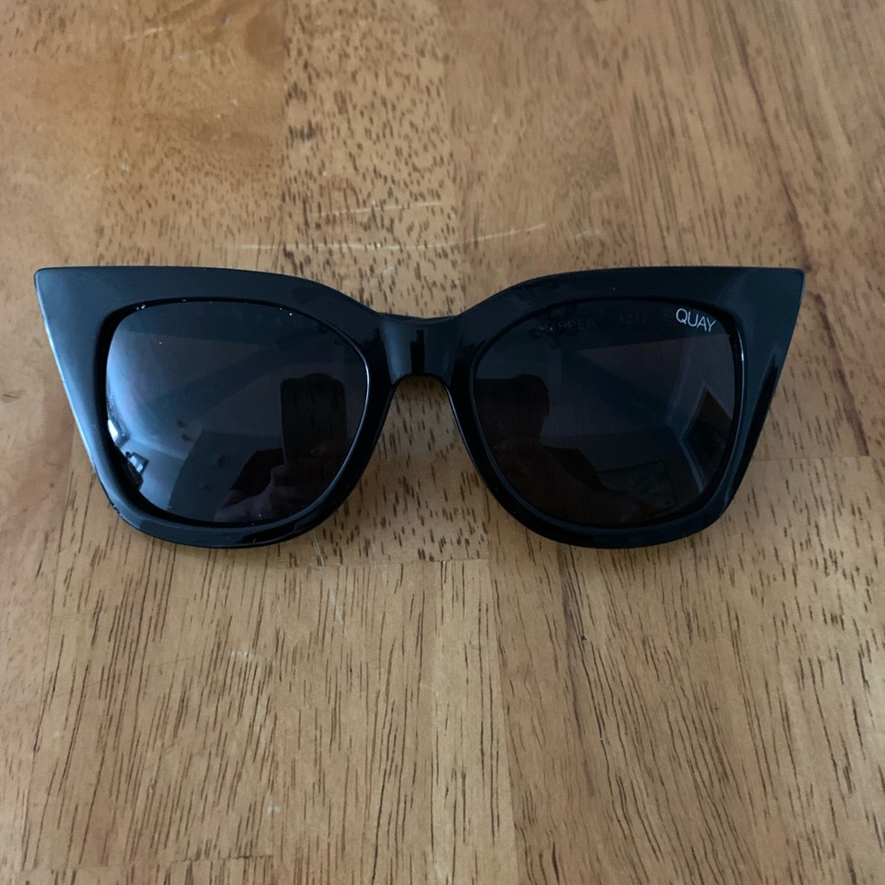 Black Quay cat eye sunglasses